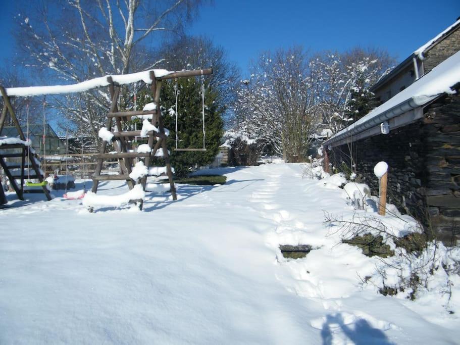 Gite Les 7 Frenes Vaux-sur-Sure 外观 照片