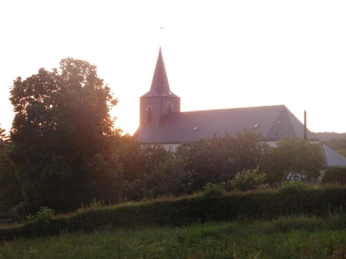 Gite Les 7 Frenes Vaux-sur-Sure 外观 照片